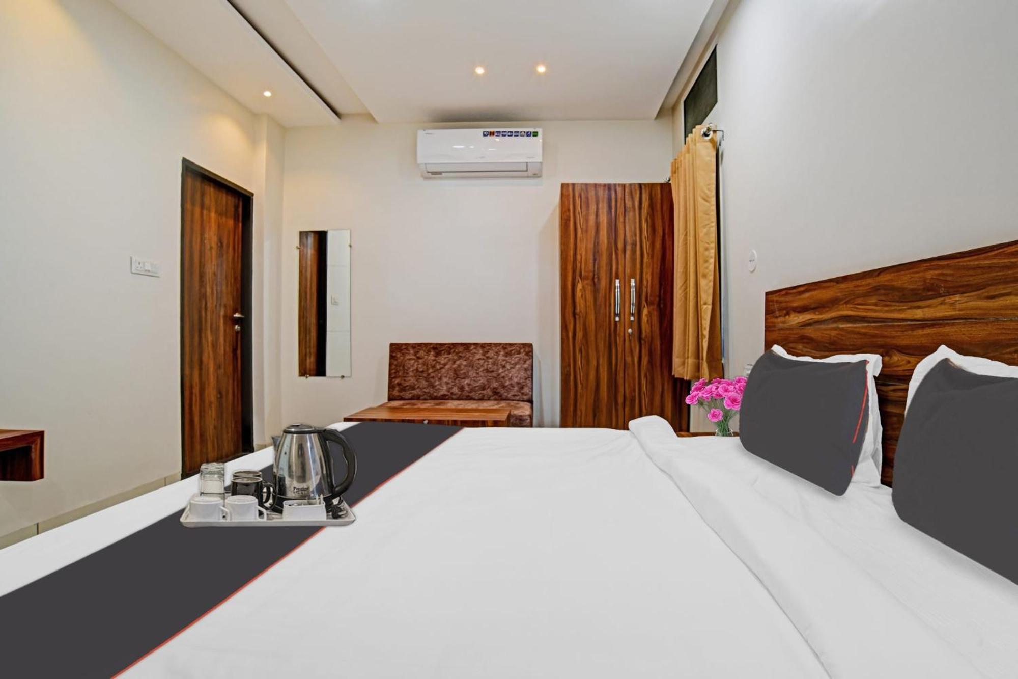 Hotel O Blue Sky Hotel Indore